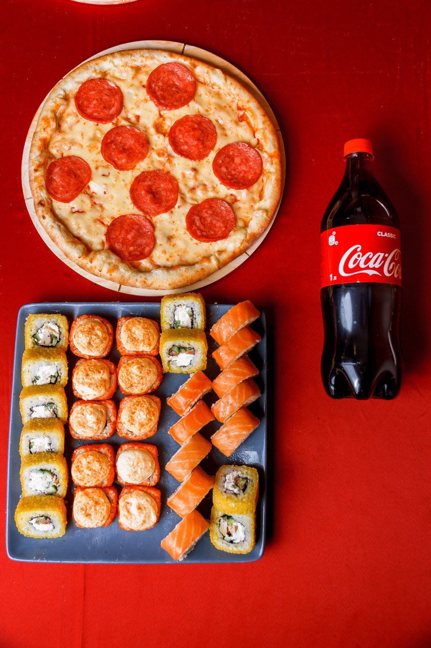 Комбо-9 30шт-Роллы + CocaCola + Пицца